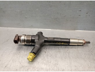 Recambio de inyector para opel vectra c (z02) 3.0 cdti (f69) referencia OEM IAM 5821515 5821515 