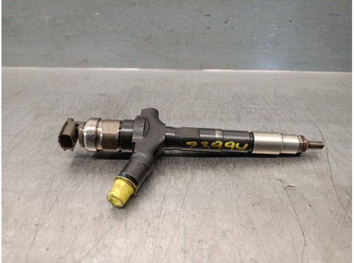 Recambio de inyector para opel vectra c (z02) 3.0 cdti (f69) referencia OEM IAM 5821515 5821515 