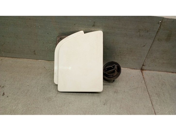Recambio de tapa exterior combustible para nissan nv400 furgoneta (x62, x62b) dci 135 referencia OEM IAM 781200017R  