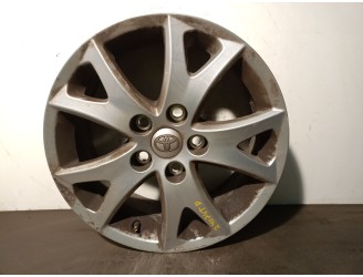 Recambio de llanta para toyota auris 1.6 16v cat referencia OEM IAM 42611YY260 R1661/2JX16CHET45 