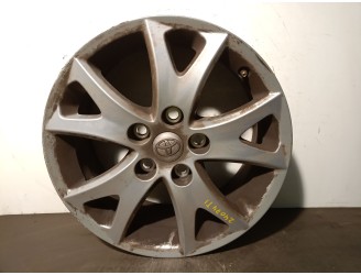 Recambio de llanta para toyota auris 1.6 16v cat referencia OEM IAM 42611YY260 R1661/2JX16CHET45 