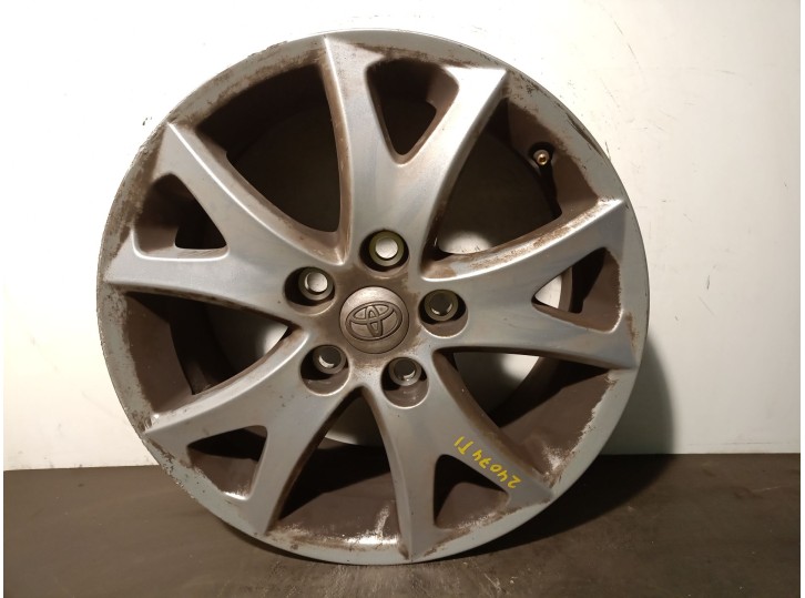 Recambio de llanta para toyota auris 1.6 16v cat referencia OEM IAM 42611YY260 R1661/2JX16CHET45 