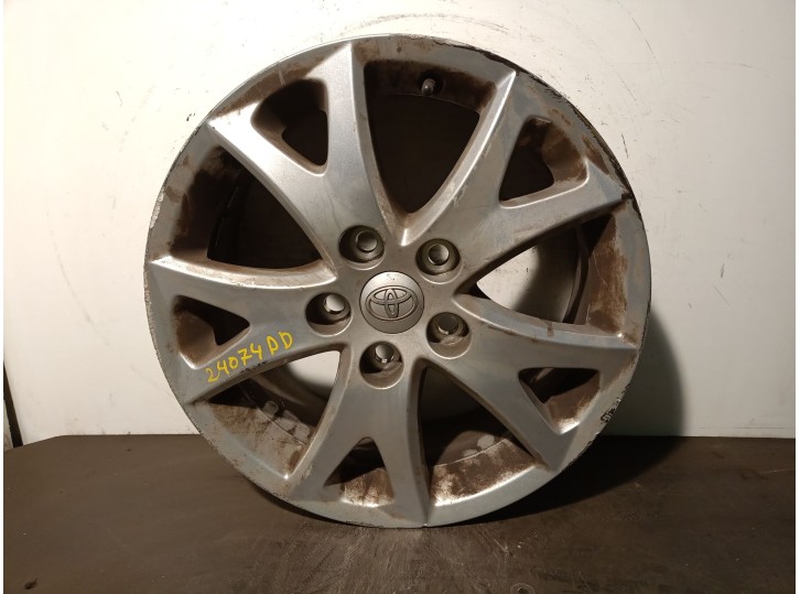 Recambio de llanta para toyota auris 1.6 16v cat referencia OEM IAM 42611YY260 R1661/2JX16CHET45 