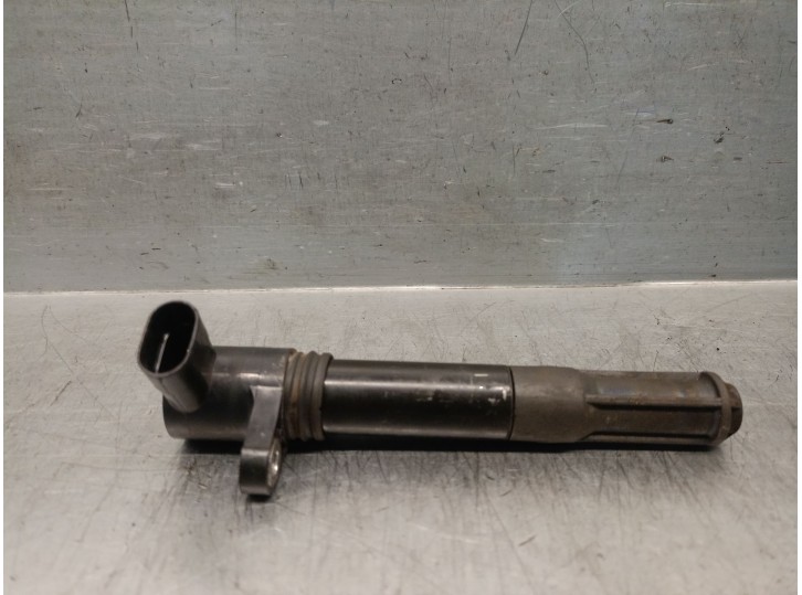 Recambio de bobina encendido para fiat grande punto (199) 1.4 referencia OEM IAM 46777288 46777288 098622A204 BOSCH