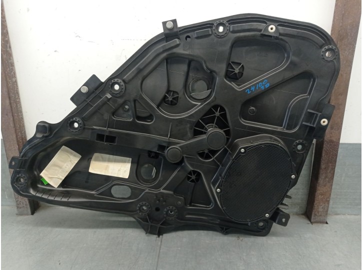 Replacement rear right window regulator for Citroën C2 1.4 OEM IAM reference 1528042 1528042 