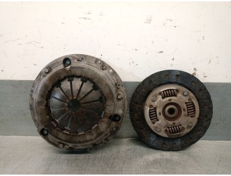 Recambio de kit embrague para fiat grande punto (199) 1.4 referencia OEM IAM 71741375 71741375 09H35U5100