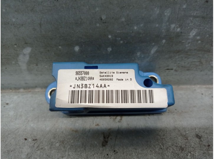 Recambio de sensor impacto para daewoo lacetti 1.6 cat referencia OEM IAM 96557000 5WK49919