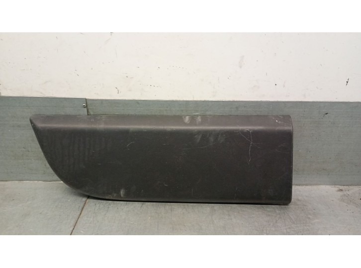 Recambio de molduras delanteras para nissan nv400 furgoneta (x62, x62b) dci 135 referencia OEM IAM 808210166R 8087300Q0C 