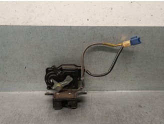 Recambio de cerradura maletero / porton para toyota corolla verso (r1) 2.2 turbodiesel cat referencia OEM IAM 6935005051 6935005