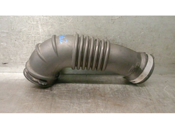 Recambio de tubo para mazda cx-7 (er) 2.2 turbodiesel cat referencia OEM IAM R2AX13221 R2AX13221 