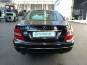 mercedes-benz clase c (w204) berlina del año 2025