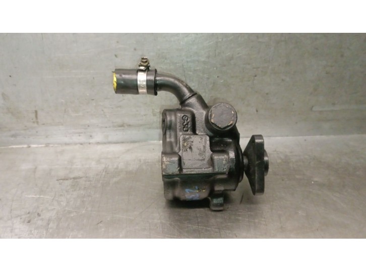 Recambio de bomba servodireccion para ford fiesta berl./courier 1.8 diesel referencia OEM IAM F5RC3A674HA 3749551 