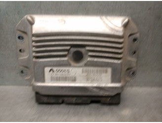 Recambio de centralita motor uce para renault megane ii berlina 3p 1.6 16v referencia OEM IAM 8200387138 8200321263 
