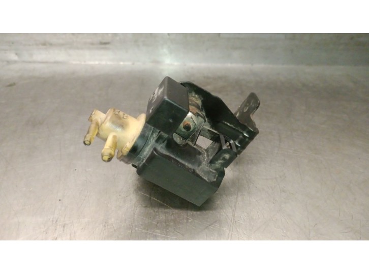 Replacement vacuum solenoid valve for Opel Meriva B 1.3 16V CDTi OEM IAM reference 55563534 70142001