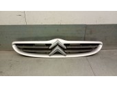 Recambio de rejilla delantera para citroën saxo 1.5 d sx referencia OEM IAM 9636012877 7804K1 