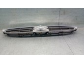 Recambio de rejilla delantera para citroën saxo 1.5 d sx referencia OEM IAM 9636012877 7804K1 