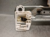 Recambio de elevalunas trasero derecho para renault megane ii berlina 3p 1.6 16v referencia OEM IAM 8201010921 8201010921 