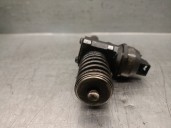 Recambio de inyector para volkswagen passat berlina (3b3) 1.9 tdi referencia OEM IAM 038130073AL  0414720039 BOSCH