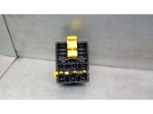 Recambio de caja reles / fusibles para citroën saxo 1.5 d sx referencia OEM IAM 6500C6 6500C6 