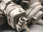 Recambio de faro derecho para renault megane ii berlina 3p 1.6 16v referencia OEM IAM 8200073221 260108053R 