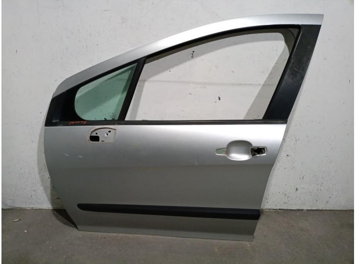 Recambio de puerta delantera izquierda para peugeot 308 confort referencia OEM IAM 9002AW  9002AW