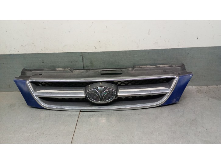Recambio de rejilla delantera para daewoo lacetti 1.6 cat referencia OEM IAM 96545667 96545667 