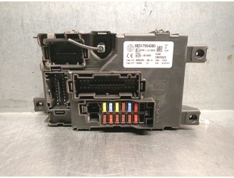 Recambio de caja reles / fusibles para fiat grande punto (199) 1.4 referencia OEM IAM 517954300  28070023 DELPHI