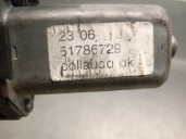 Recambio de elevalunas delantero izquierdo para fiat grande punto (199) 1.4 referencia OEM IAM 51786729 51786729 