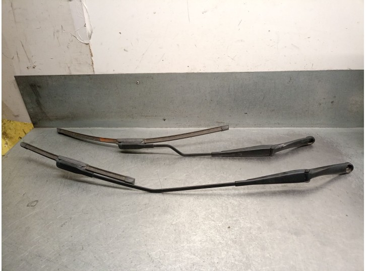 Recambio de brazo limpia delantero derecho para fiat grande punto (199) 1.4 referencia OEM IAM 51701423 51701423 