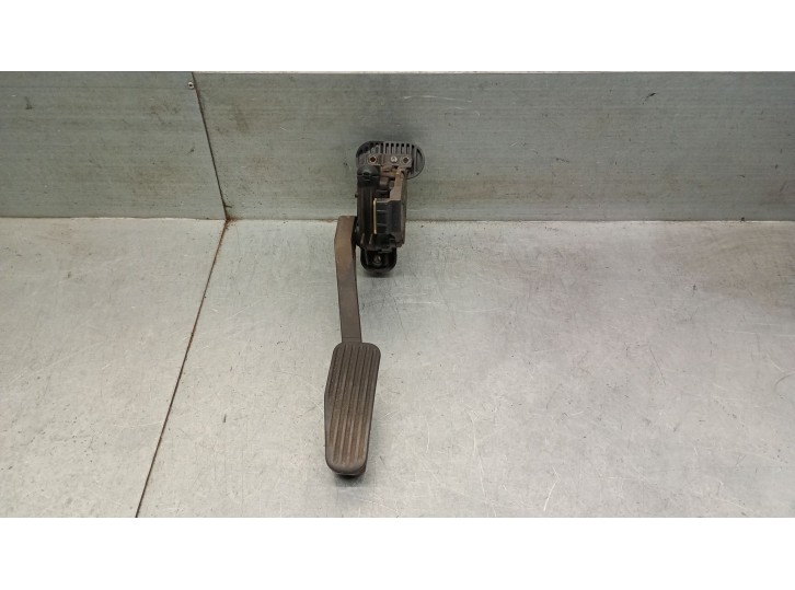 Recambio de potenciometro pedal para volvo s60 berlina 2.4 cat referencia OEM IAM 9496822 30683514 