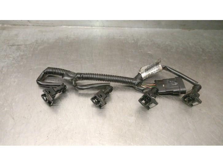 Recambio de cableado para renault clio ii fase ii (b/cb0) 1.2 16v referencia OEM IAM 8200379181B 8200379181 