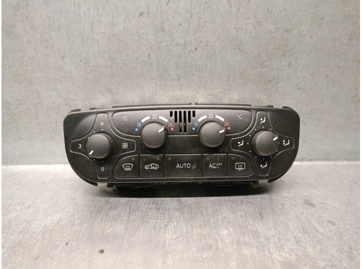Recambio de mando climatizador para mercedes-benz clase c (w203) berlina 1.8 cat referencia OEM IAM A2098300085 A2038300785 
