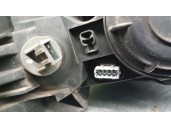 Recambio de faro izquierdo para volvo s60 berlina 2.4 cat referencia OEM IAM 8693587 8693591 