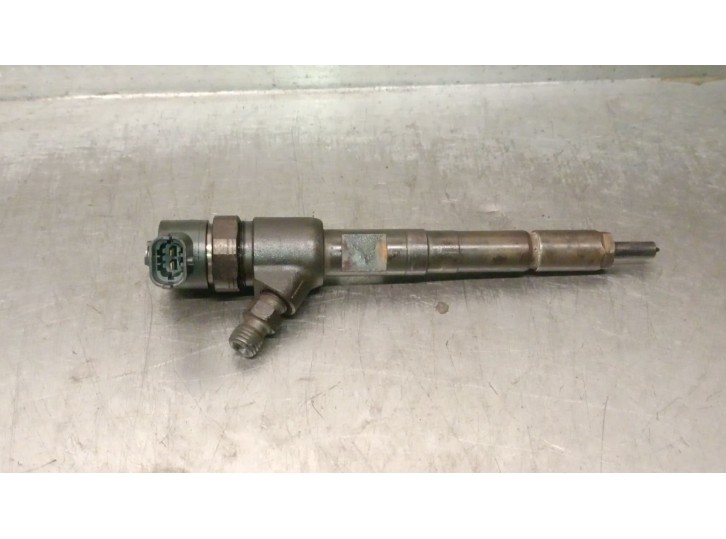 Recambio de inyector para opel meriva b 1.3 16v cdti referencia OEM IAM 0445110326  BOSCH