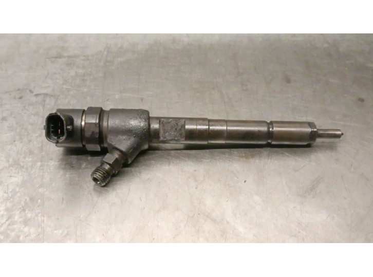 Recambio de inyector para opel meriva b 1.3 16v cdti referencia OEM IAM 0445110326  BOSCH