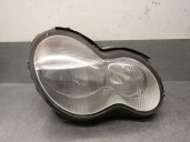 Recambio de faro derecho para mercedes-benz clase c (w203) berlina 1.8 cat referencia OEM IAM A2038200261 A2038200261 