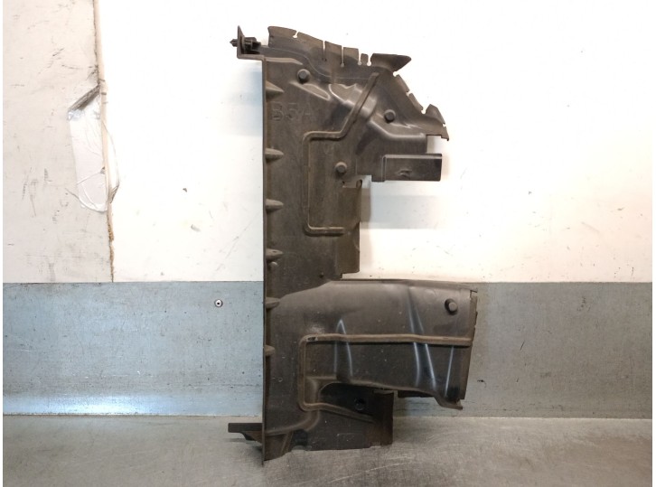 Recambio de molduras delanteras para citroën c4 berlina 1.6 16v hdi fap referencia OEM IAM 9684550480 7104W1 