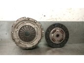 Recambio de kit embrague para volkswagen polo berlina (6n2) 1.4 referencia OEM IAM 030141025R 030141025R BLUE PRINT