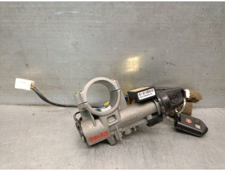 Recambio de conmutador de arranque para ssangyong rodius i 2.7 xdi 4wd referencia OEM IAM 8697008110 8697008110 