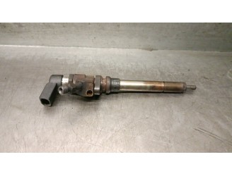 Recambio de inyector para citroën c4 grand picasso 2.0 hdi fap referencia OEM IAM 9658194180  SIEMENS