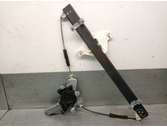 Recambio de elevalunas delantero izquierdo para ssangyong rodius i 2.7 xdi 4wd referencia OEM IAM 8810021002 8810021002 