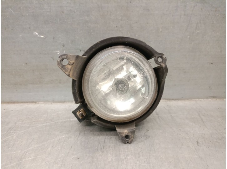 Recambio de faro antiniebla izquierdo para ssangyong rodius i 2.7 xdi 4wd referencia OEM IAM 8320121000 8320121000 