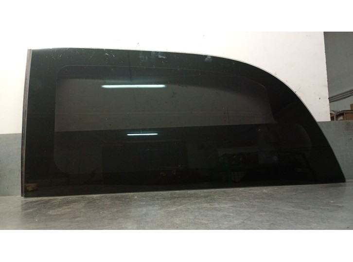 Recambio de luna trasera izquierda para chrysler grand voyager v (rt) 2.8 crd referencia OEM IAM 5109655AB 5109655AB 