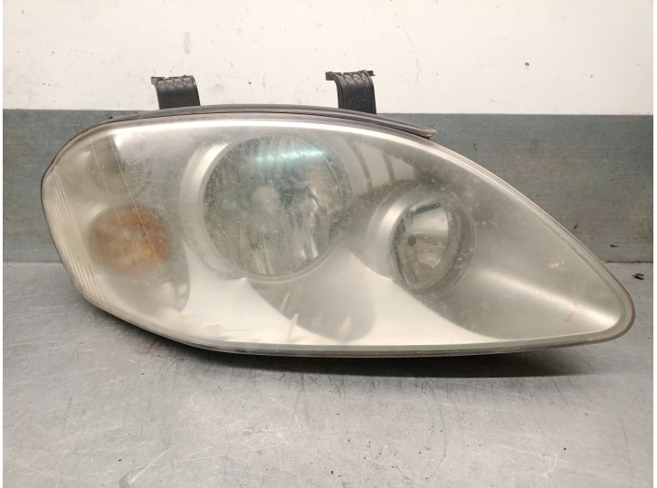 Recambio de faro izquierdo para ssangyong rodius i 2.7 xdi 4wd referencia OEM IAM 8310121303 8310121303 