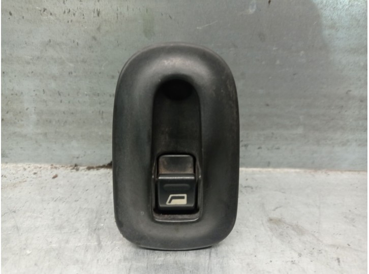 Replacement front right window regulator switch for Peugeot 306 saloon 3/5 doors (S1) 1.6 OEM IAM reference 6552QS 6552QS 