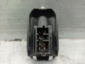 Replacement front right window switch for Peugeot 306 saloon 3/5 doors (S1) 1.6 OEM IAM reference 6552QS 6552QS 