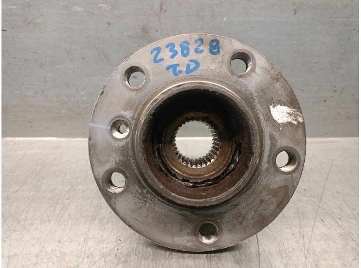 Recambio de mangueta trasera derecha para bmw 7 (e65, e66, e67) 730 d referencia OEM IAM 33416753100 33416753100 