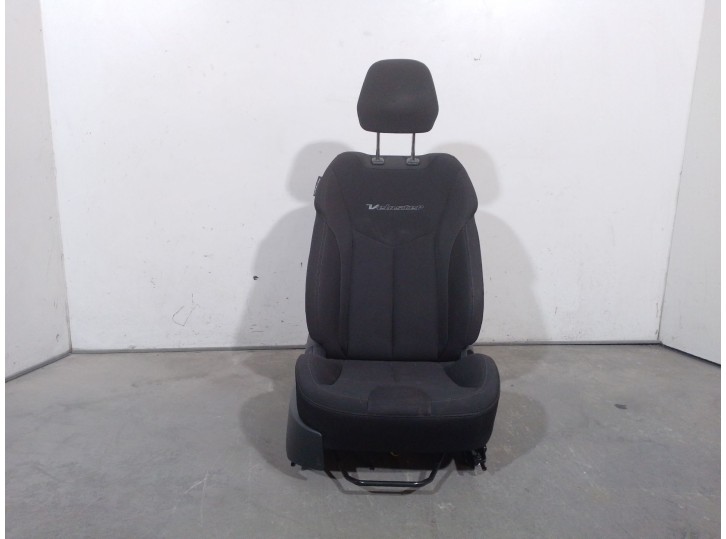 Recambio de asiento delantero derecho para hyundai veloster (fs) 1.6 gdi referencia OEM IAM 884102V230 884102V230 