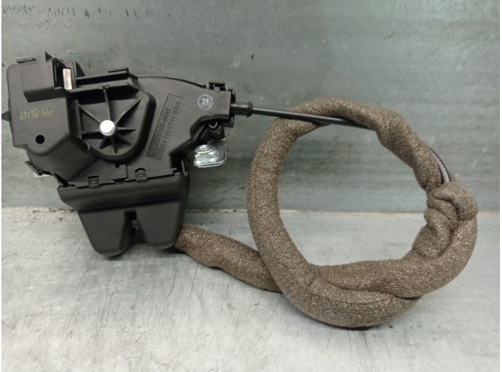 Recambio de cerradura maletero / porton para mercedes-benz clase c (w204) berlina 2.1 cdi cat referencia OEM IAM A2047500185 A20