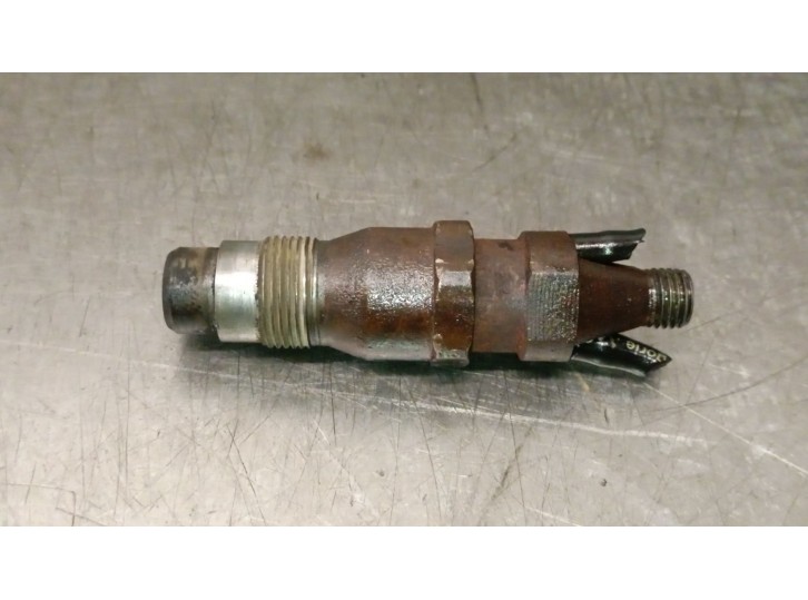 Recambio de inyector para citroën saxo 1.5 d sx referencia OEM IAM KCA20S106 198065 BOSCH